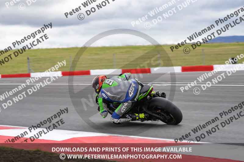 cadwell no limits trackday;cadwell park;cadwell park photographs;cadwell trackday photographs;enduro digital images;event digital images;eventdigitalimages;navarra;no limits trackdays;peter wileman photography;racing digital images;trackday digital images;trackday photos